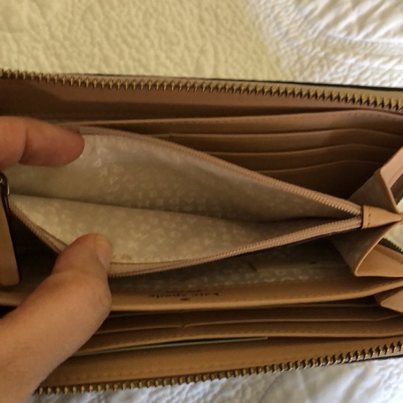 Kate spade wallet - Picture 4 of 5